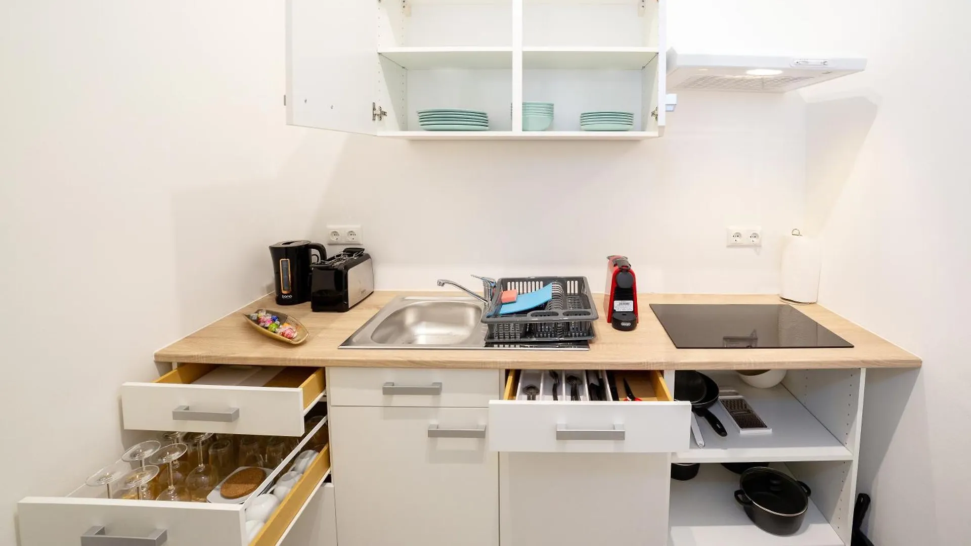 Stylish One Bedroom Apartment With Free Parking Vienna